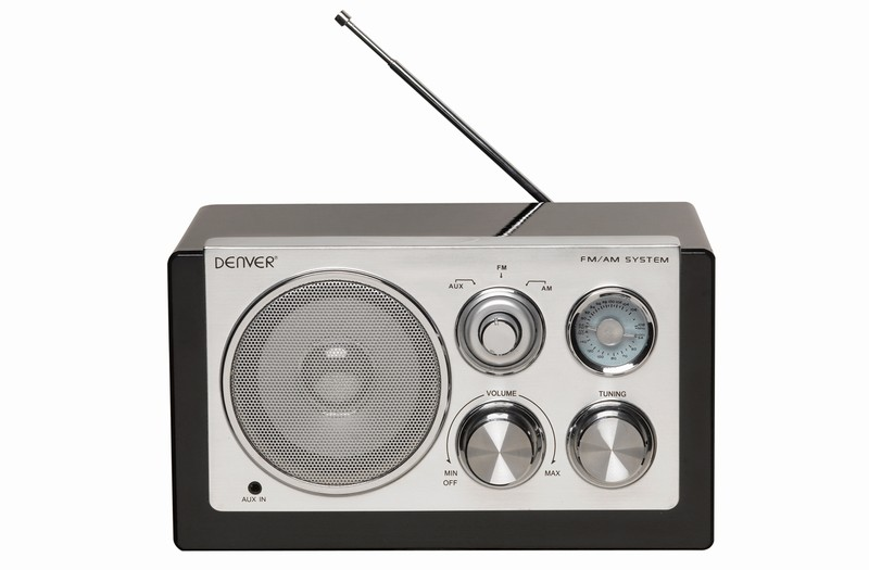 DENVER TR-61 CRNI AM/FM Radio